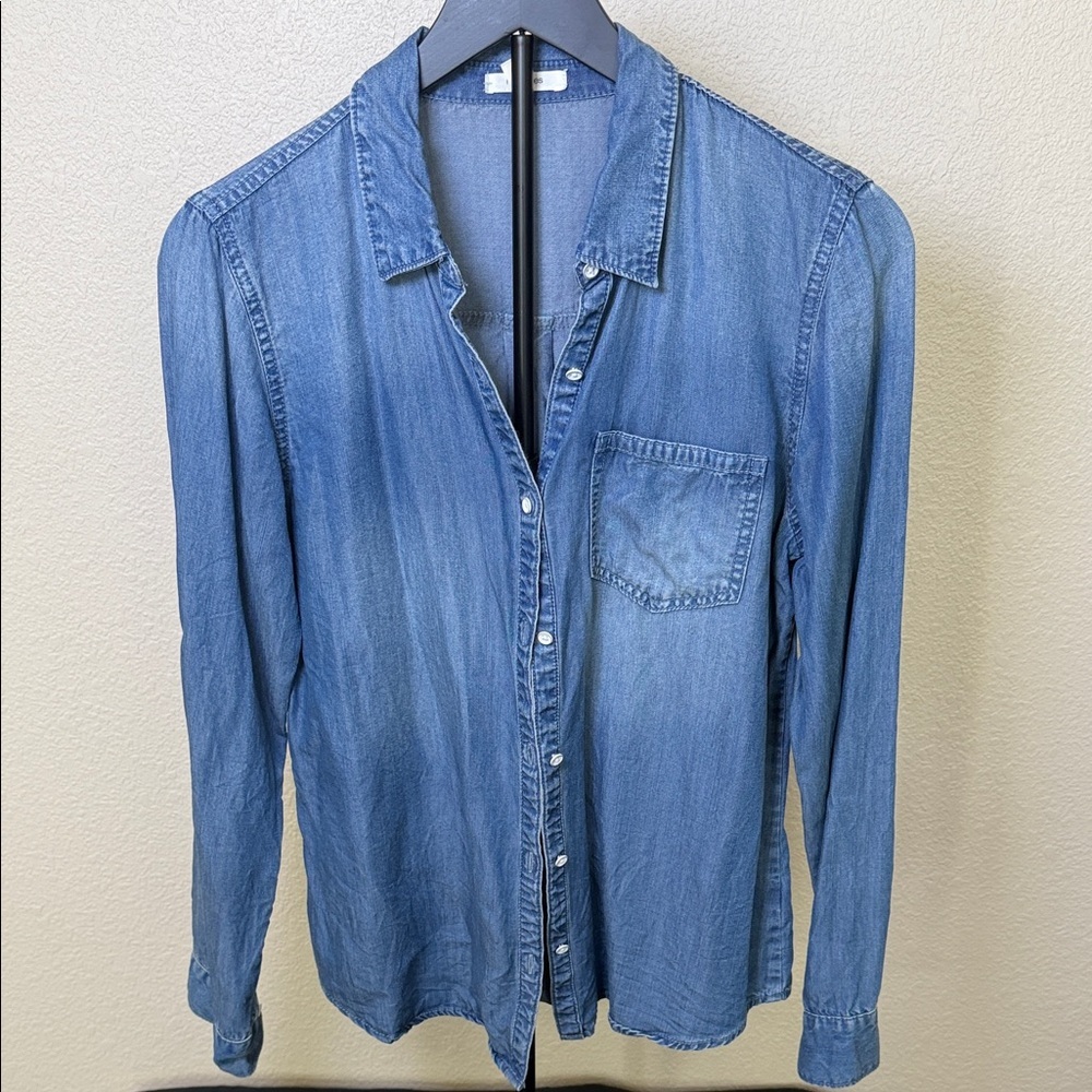 Blue Chambray like jean Button-Up Shirt